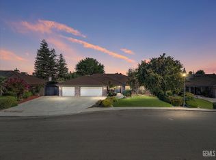 1124 Stub Oak Ave, Bakersfield, CA 93307