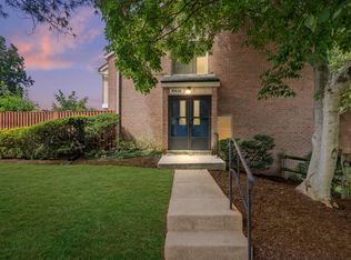 10650 Green Mountain Cir, Columbia, MD 21044