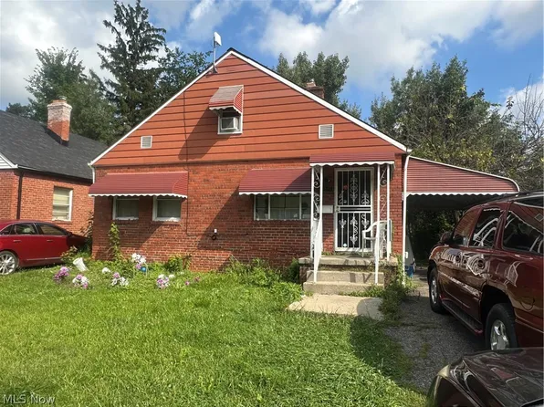 17015 Palda Dr, Cleveland, OH 44128