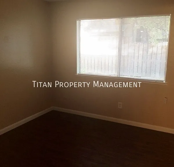 770 Carro Dr #1 — Photo 12