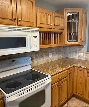 5th image of 701 N Indian River Dr APT 206