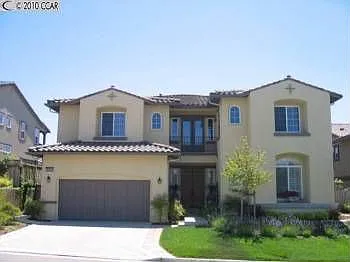 300 Carrick Cir photo 1