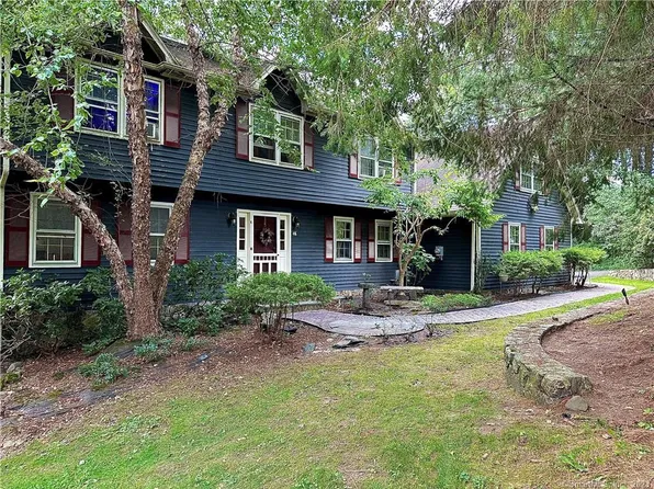 48 Squire Road, Monroe, CT 06468