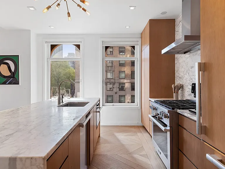 100 Central Park S #3A — Photo 6