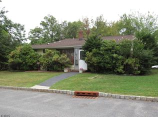 63 Oak Crest Rd, West Orange, NJ 07052