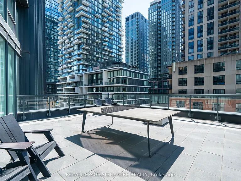 60 Shuter St #203 — Photo 31