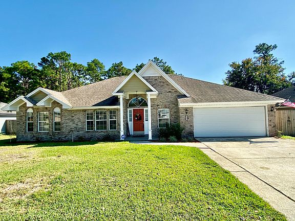 3rd image of 935 Wilderland Dr