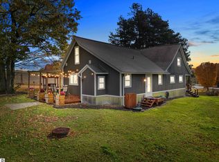 9649 E 48th Rd, Cadillac, MI 49601