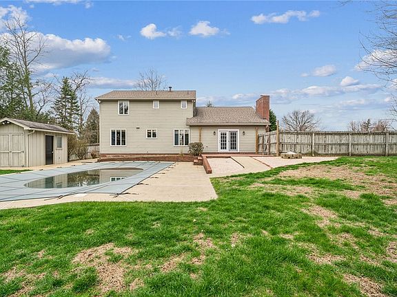 4th image of 807 Cochran Dr