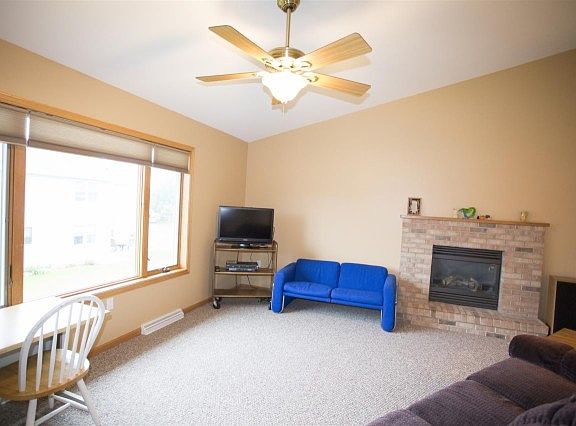 2nd image of 1009 Kettle Woods Dr