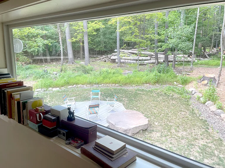 282 Tinker St — Photo 21