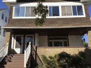 2144 Wascana Ave, Lakewood, OH