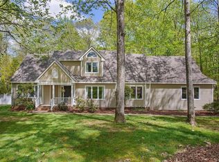 1919 Huguenot Hundred Dr, Midlothian, VA