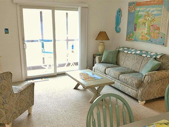 4th image of 4334 West Ave #29