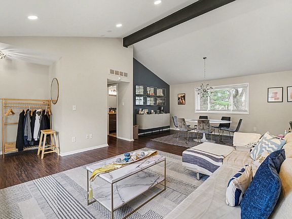 4th image of 295 Nesbit Ln