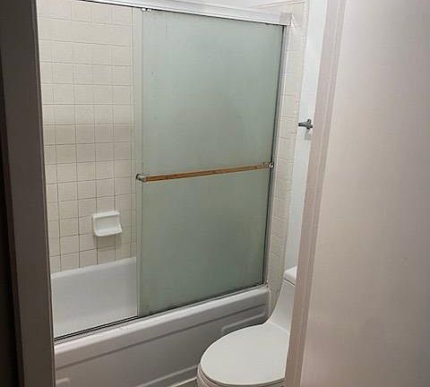 5th image of 5307 Bellflower Way