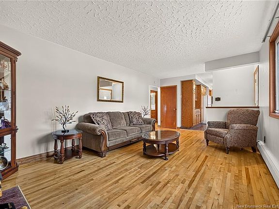 5th image of 153 2nd Ave