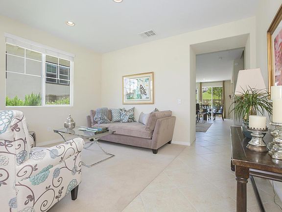 4th image of 28815 Silversmith Dr