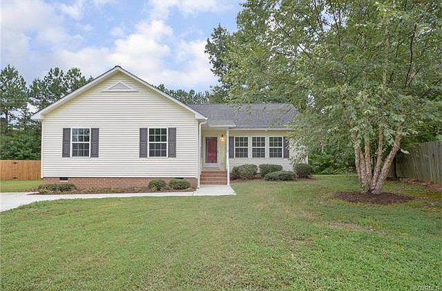 1st image of 2401 Gracie White Cir