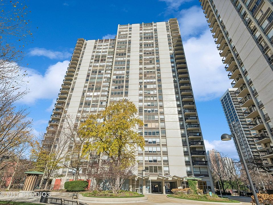 1st image of 1360 N Sandburg Ter APT 809C