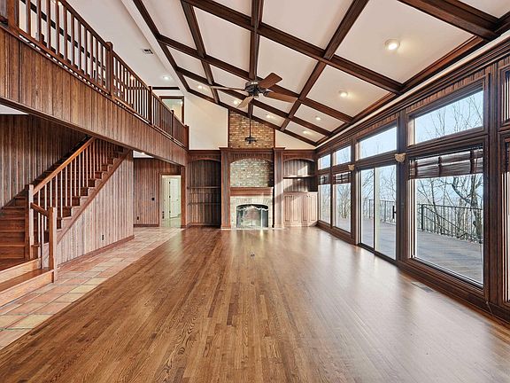 9th image of this home