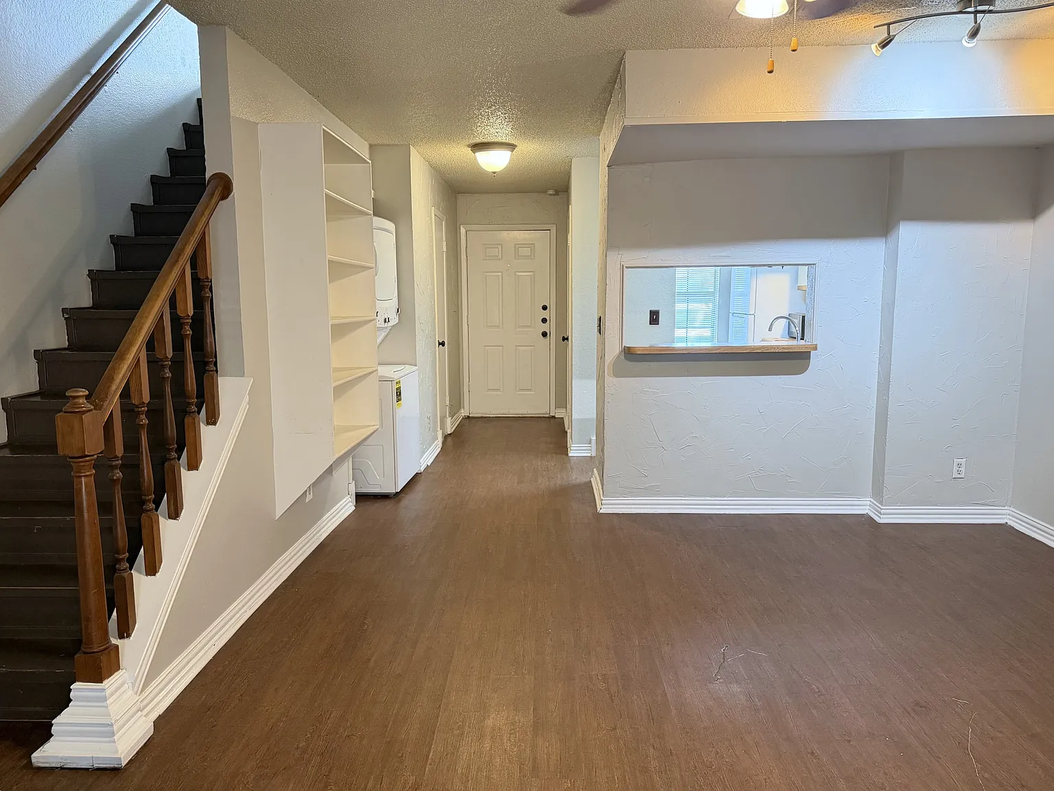 3 bed, 1088 sqft, $1,450 — Photo 4