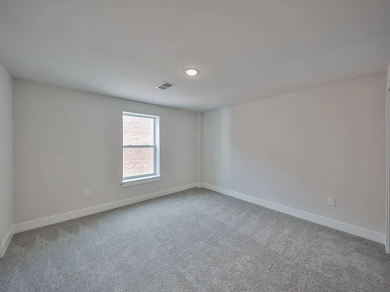 HH Bangor Block — Photo 20