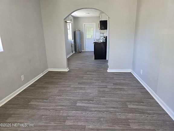 3rd image of 1753 W 12TH Street