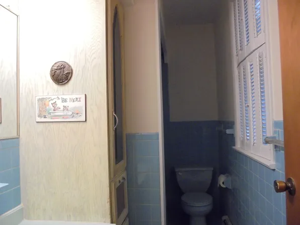 622-624 Kennedy Boulevard image 6 of 11