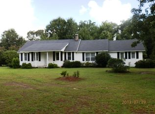2013 Harrison Dr, McComb, MS 39648