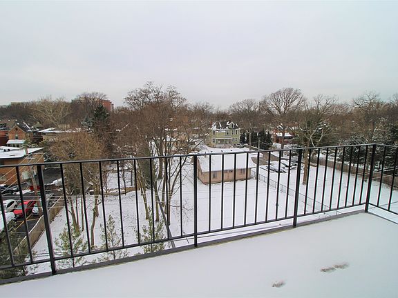 3rd image of 221 N Kenilworth Ave APT 511