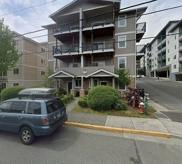 516 32nd St #518-201 — Photo 8