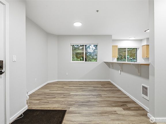 3rd image of 15340 Macadam Road S #B206