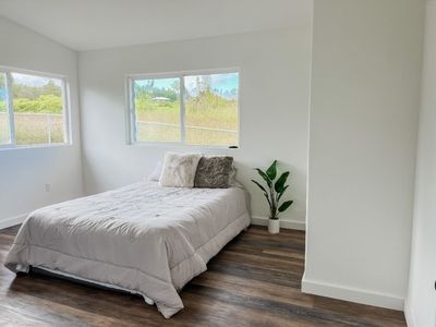 2564 Kaiwiki Rd, Hilo, HI, 96720