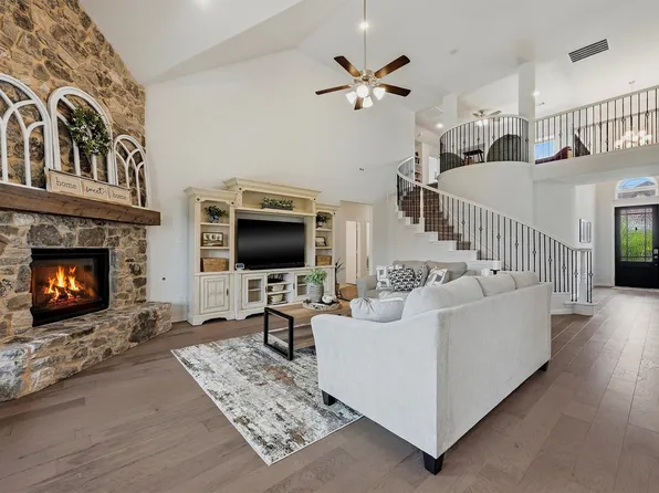 809 Violet Way, Celina, TX 75009
