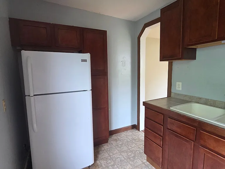 271 Nashua St — Photo 2