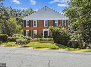 11900 Sloane Ct, Reston, VA 20191