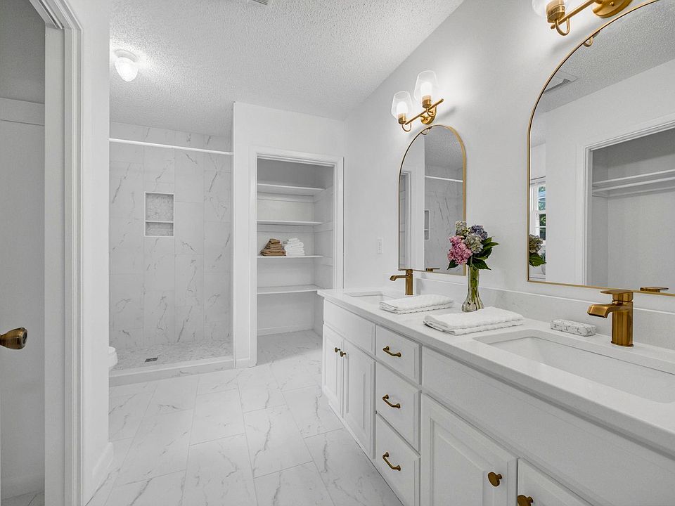 1st image of 2601 Sheryl Ln