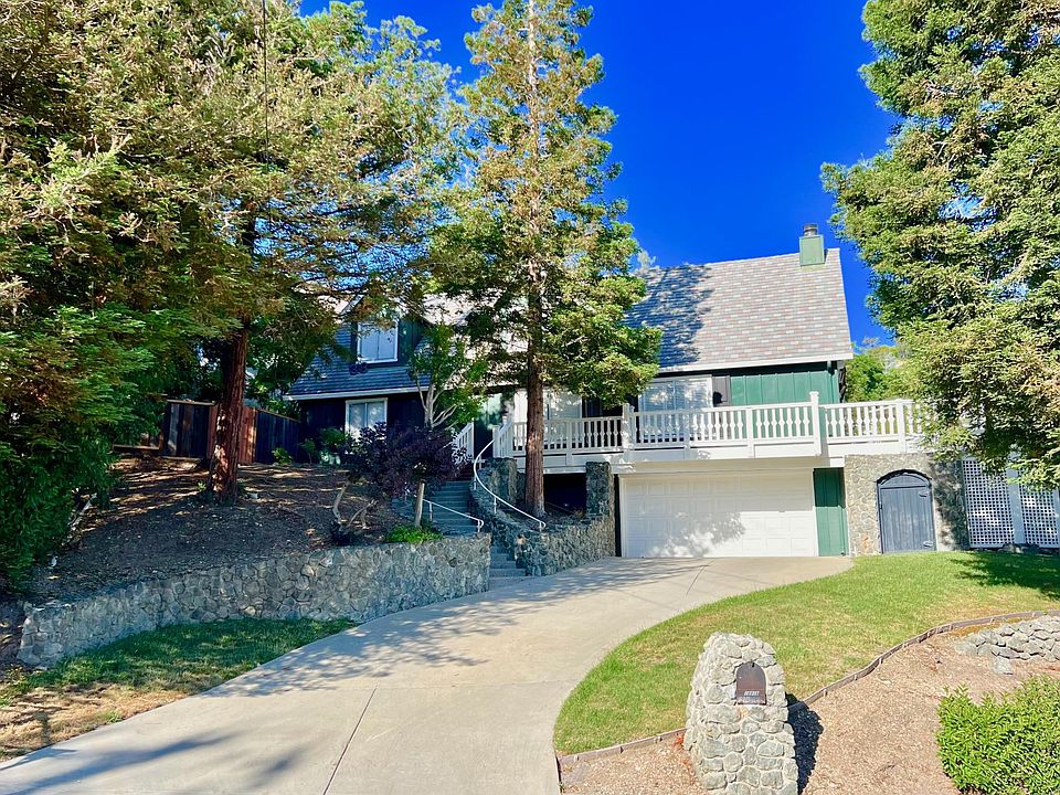 1st image of 10816 Hubbard Way