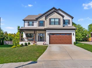 100 Medina Ct, Georgetown, KY 40324