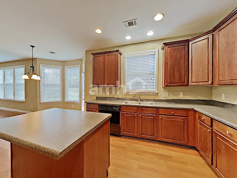 1830 Madrid Falls Dr — Photo 5