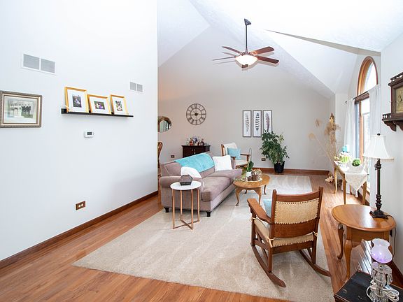 5th image of 25008 W Homestead Ct