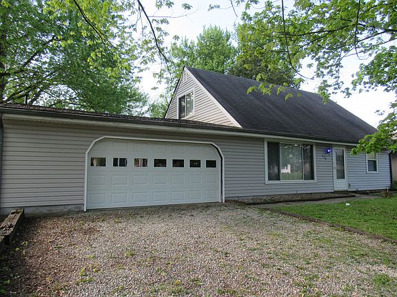 4th image of 223 Creekwood Dr