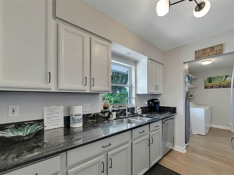 6803 Santa Monica Ct — Photo 15