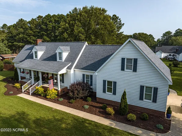 1136 Davenport Place, Winterville, NC 28590