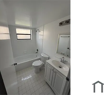 860 NE 207th Ter #106 — Photo 5