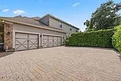 235 Vale Dr — Photo 17