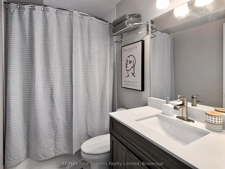104 Lauries Ct — Photo 20