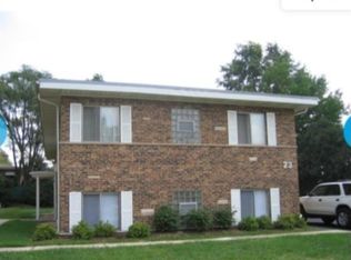 23 Greenwood St APT D, Glen Ellyn, IL 60137