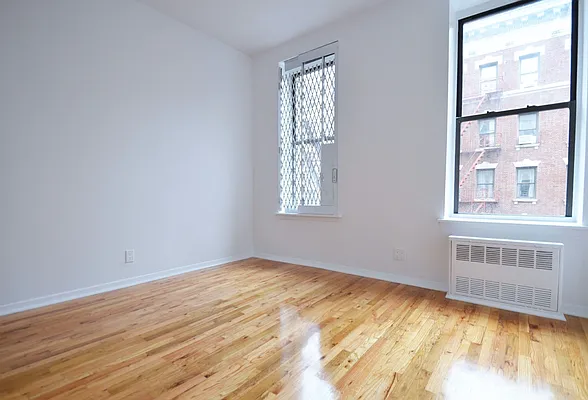 Rented by CITY SKYLINE REALTY INC | media 13